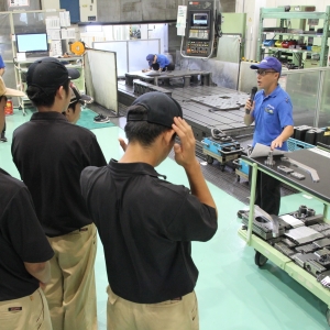 岐阜工業高校２年生のみなさんが工場見学に来てくれました